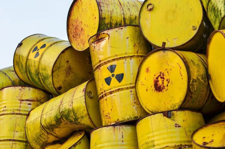 Нардепи проголосували за Закон про програму поводження з радіоактивними відходами