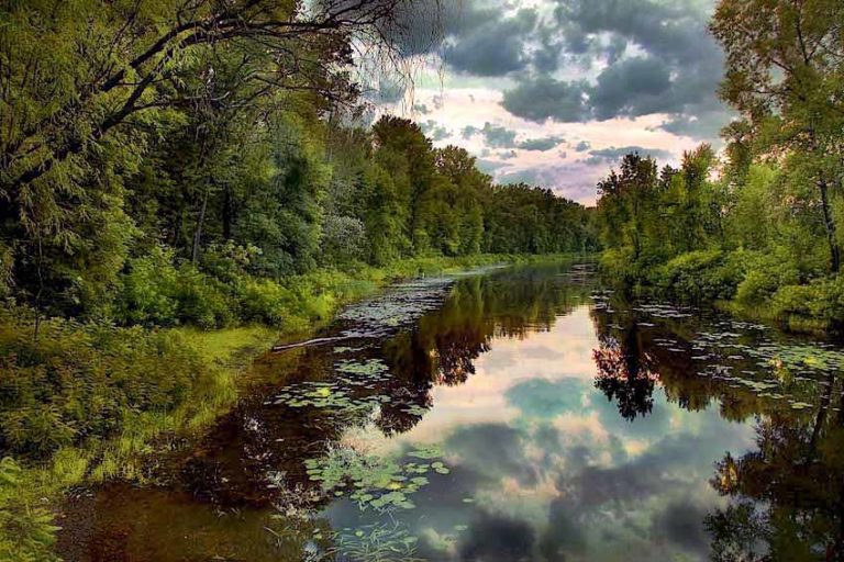 Якою була вода в річці Самар 17 квітня?