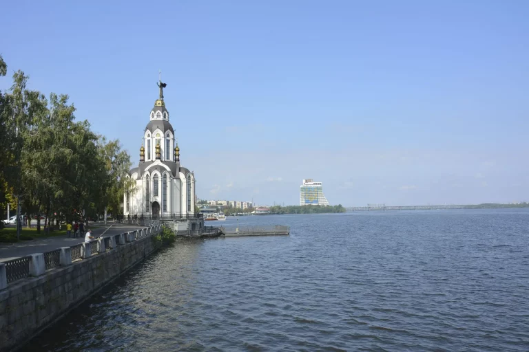 Якою була вода у Дніпрі 16 квітня?